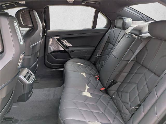 New 2026 BMW 740i RWD image 17