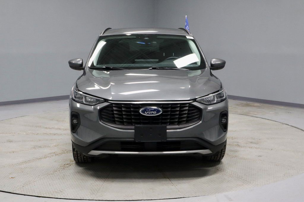 Certified 2025 Ford Escape Platinum image 8