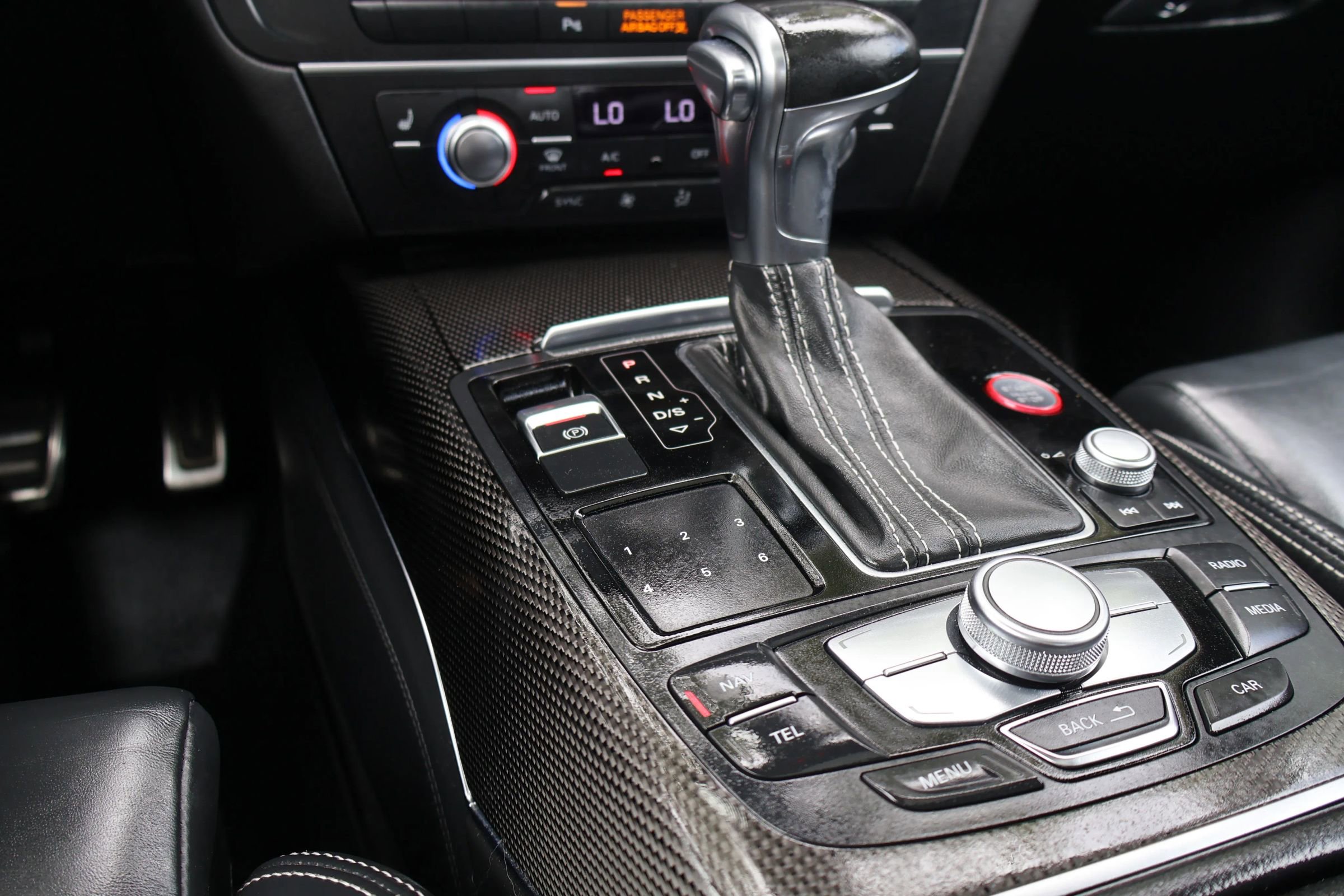 Used 2014 Audi S6 Prestige image 35