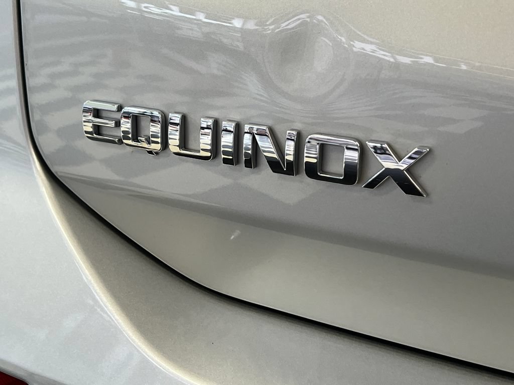 Used 2022 Chevrolet Equinox LT AWD/4WD image 11