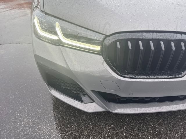 Used 2022 BMW 540i xDrive w/ Executive Package image 43