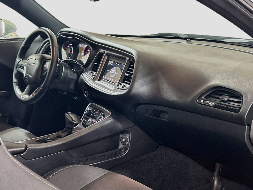 Used 2019 Dodge Challenger GT RWD image 25