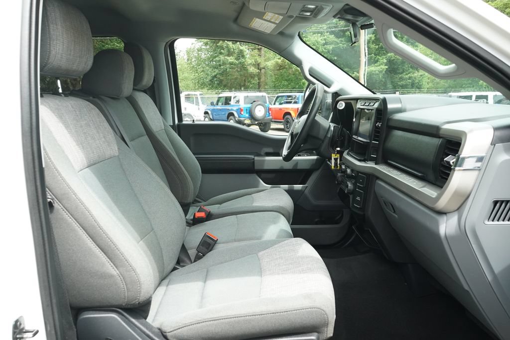 Used 2024 Ford F350 XLT w/ FX4 Off-Road Package AWD/4WD image 9