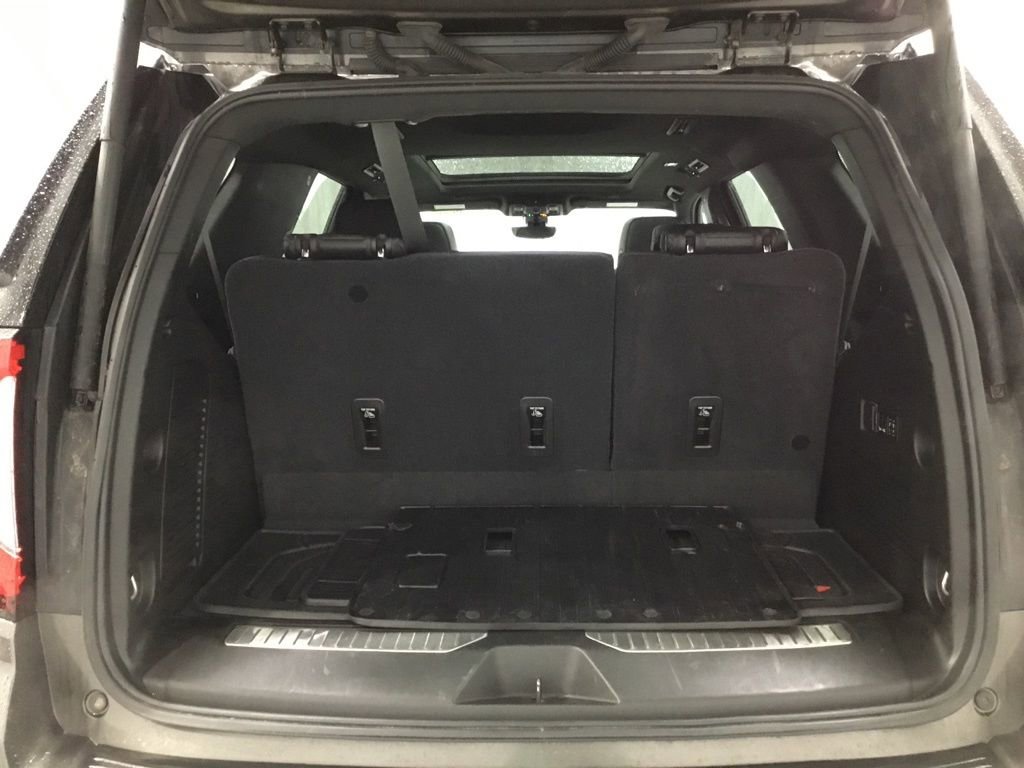Used 2021 GMC Yukon Denali w/ Denali Premium Package image 39