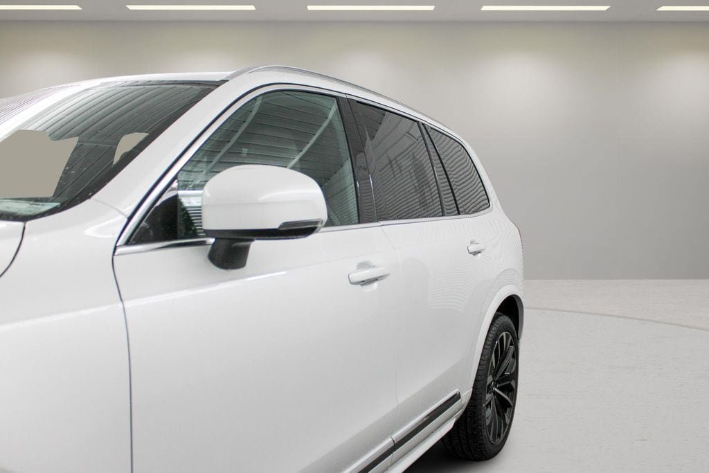 New 2026 Volvo XC90 B5 Core w/ Protection Package Premier AWD/4WD image 30