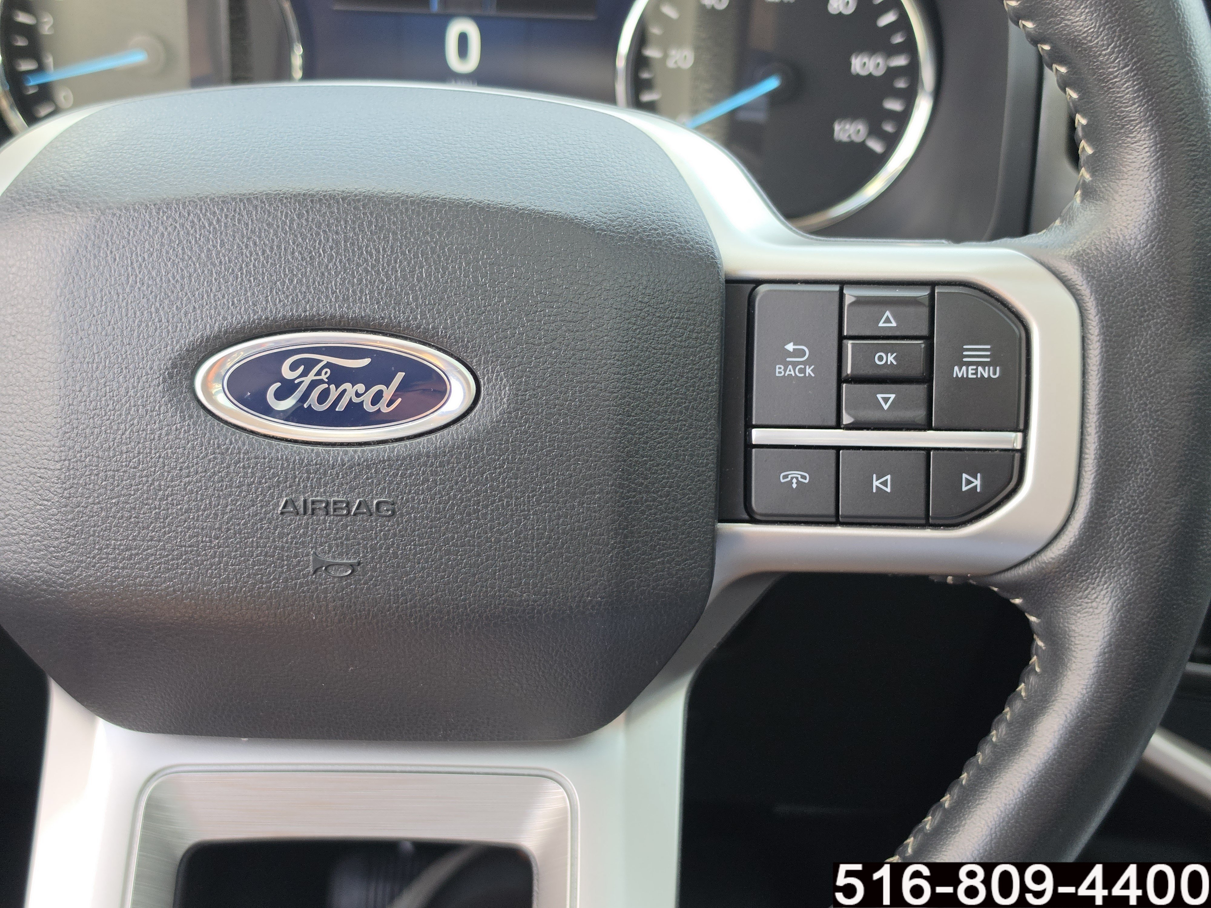 Used 2023 Ford Expedition XLT AWD/4WD image 24
