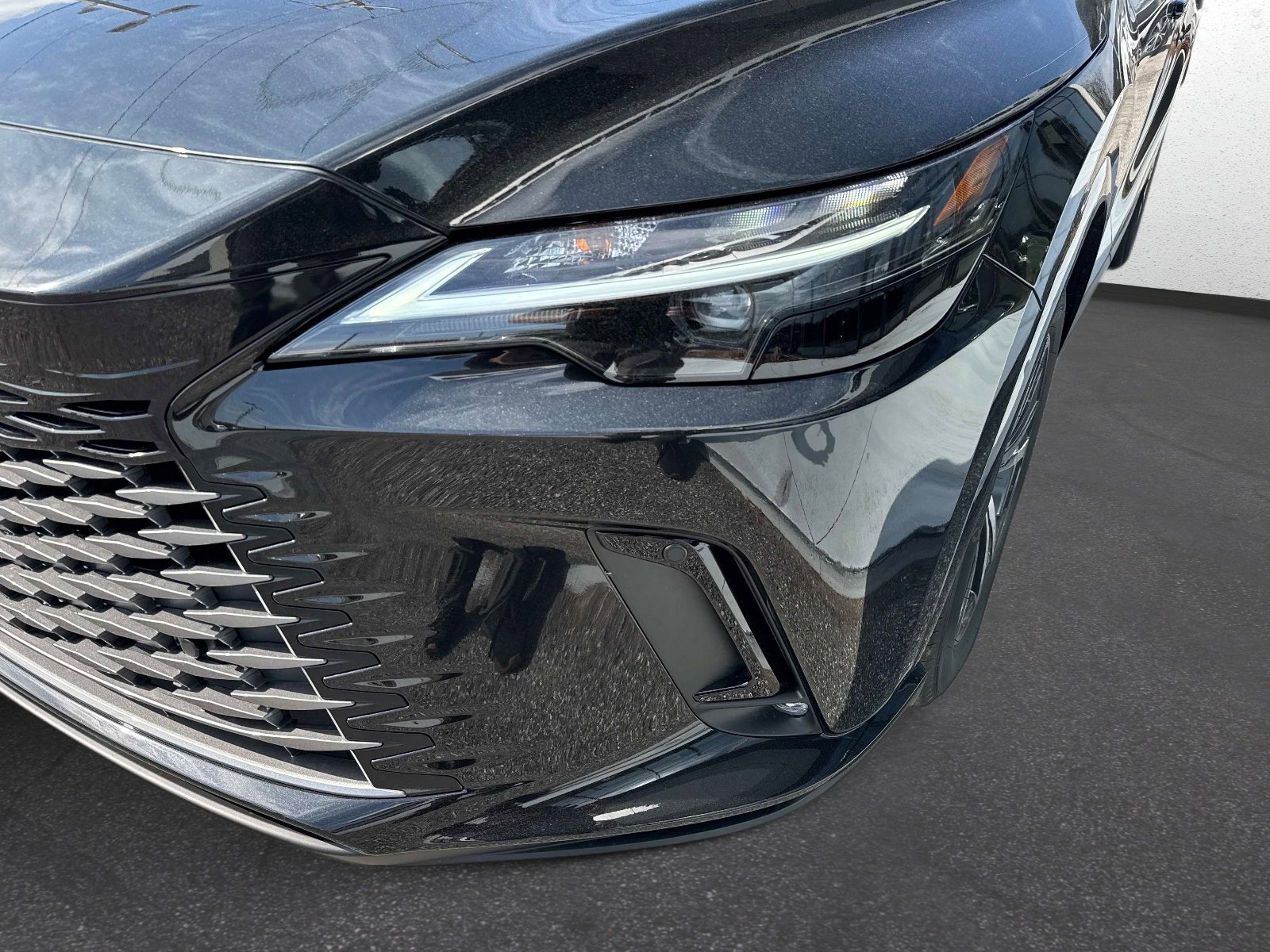 New 2026 Lexus RX 350h image 9