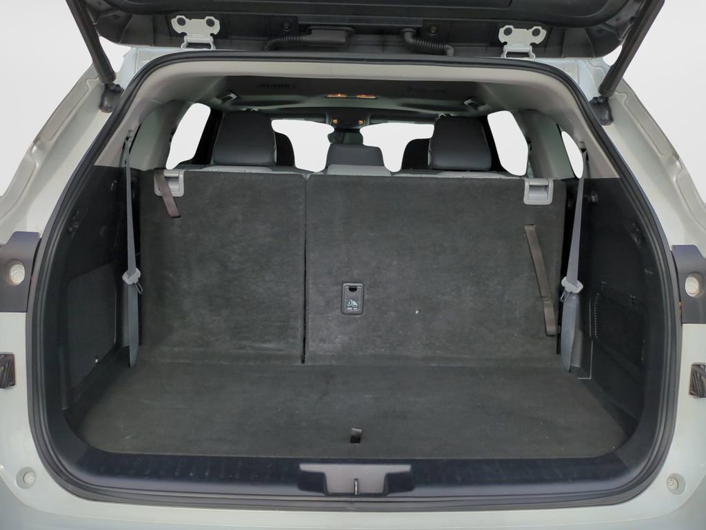 Used 2022 Toyota Highlander Limited image 20
