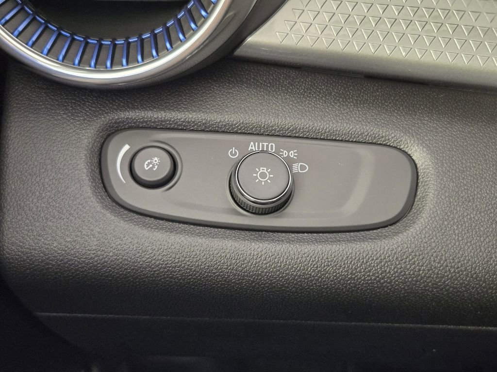 New 2026 Chevrolet Trax LT w/ Driver Confidence Package image 22