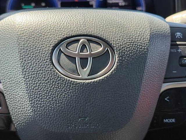 Used 2026 Toyota Camry XSE AWD/4WD image 23