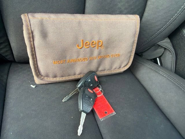Used 2016 Jeep Wrangler Sport w/ Quick Order Package 24S AWD/4WD image 22