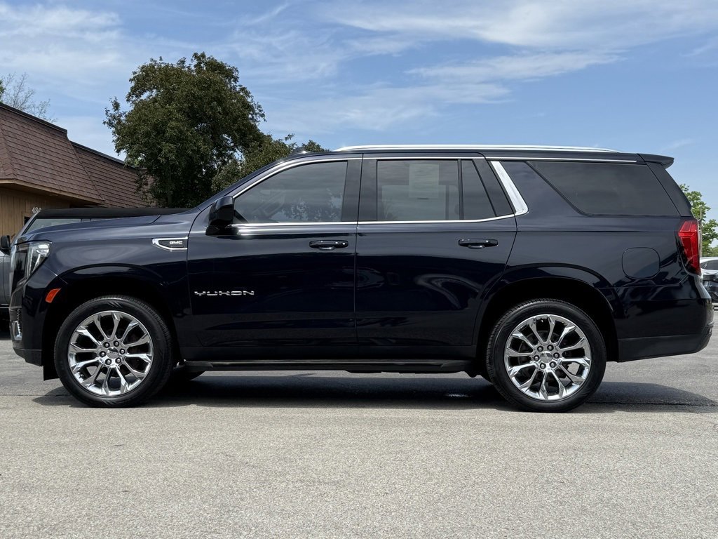 Used 2022 GMC Yukon SLE image 2