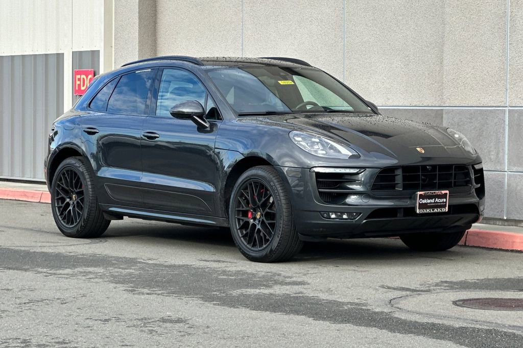 Used 2018 Porsche Macan GTS image 2