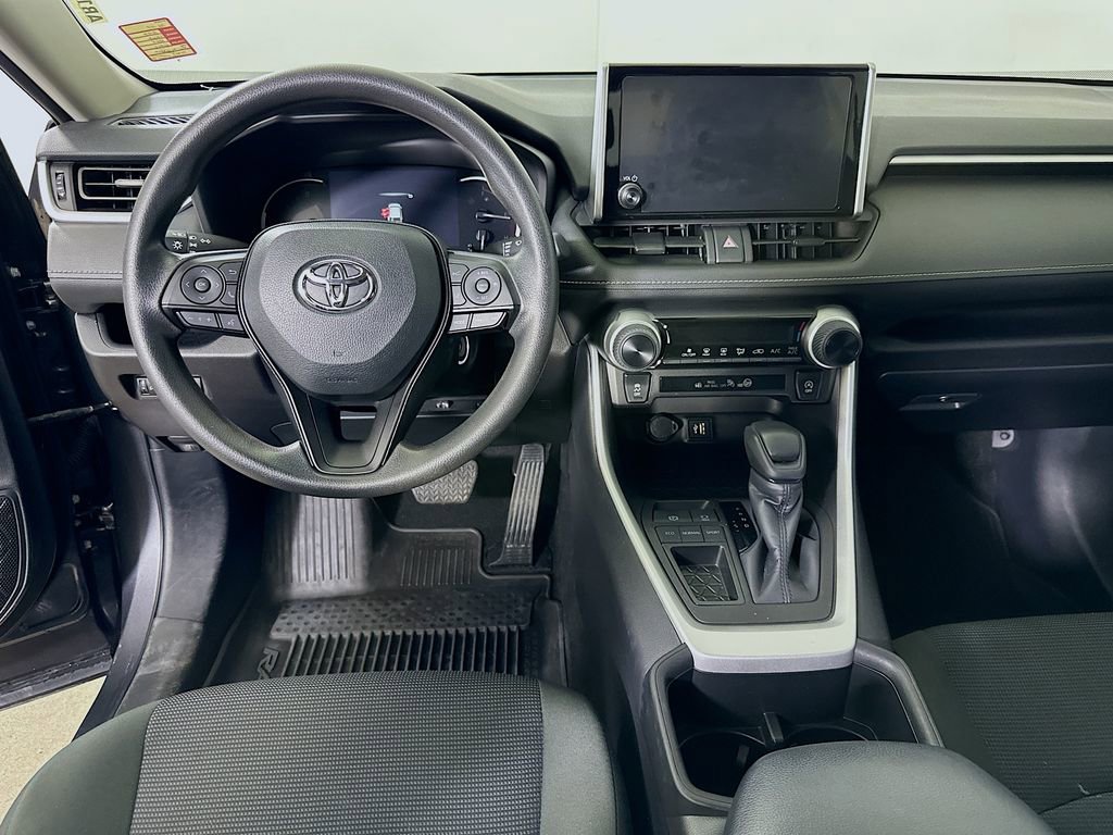Used 2024 Toyota RAV4 LE image 16