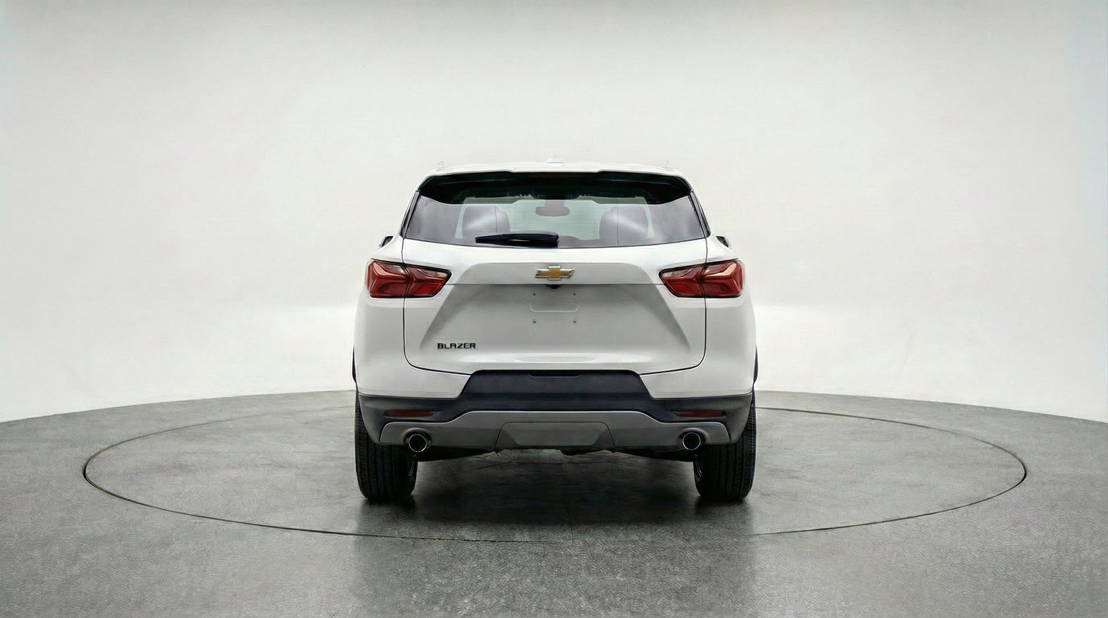 Used 2025 Chevrolet Blazer LT FWD image 7