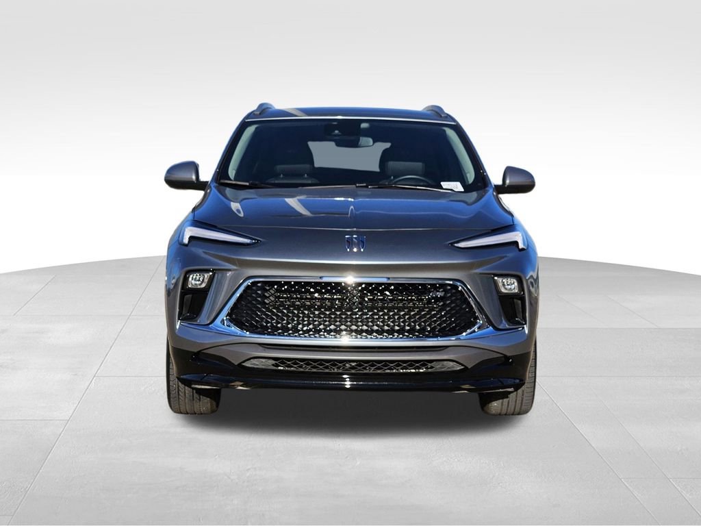 Used 2024 Buick Encore GX Sport Touring image 2