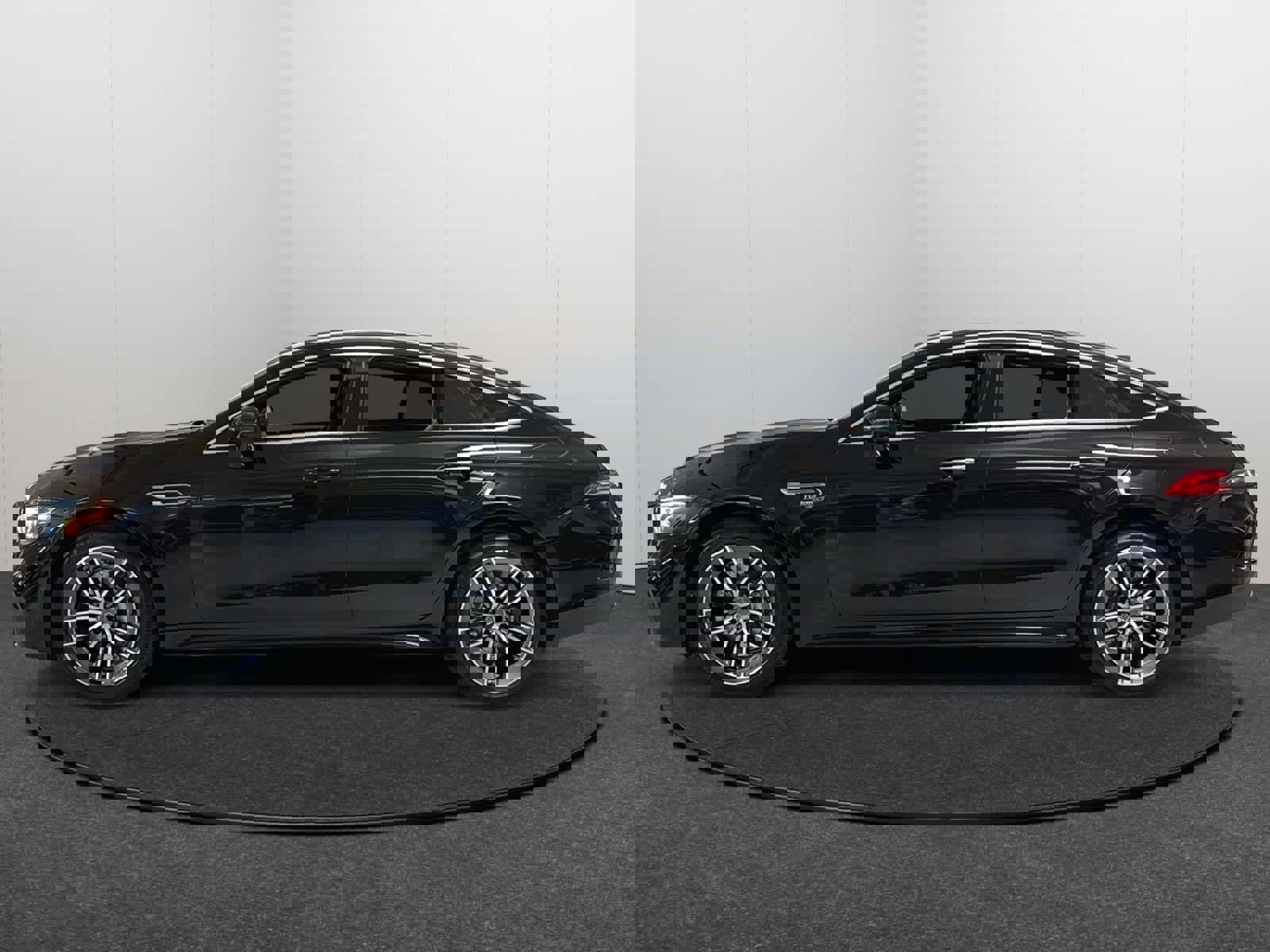 New 2026 Mercedes-Benz AMG GT 43 image 3