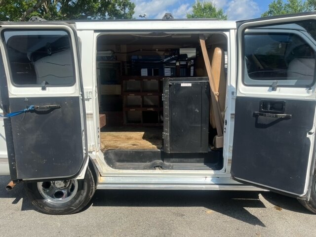 Used 2000 Dodge B1500 RWD image 24