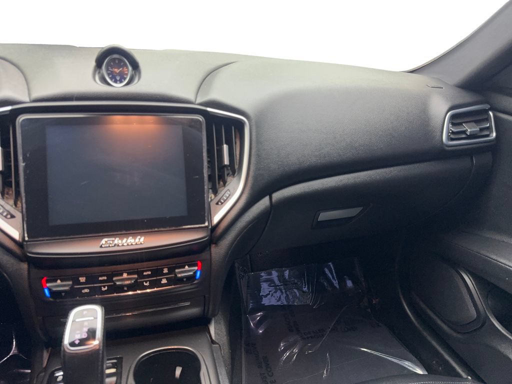 Used 2020 Maserati Ghibli RWD image 54