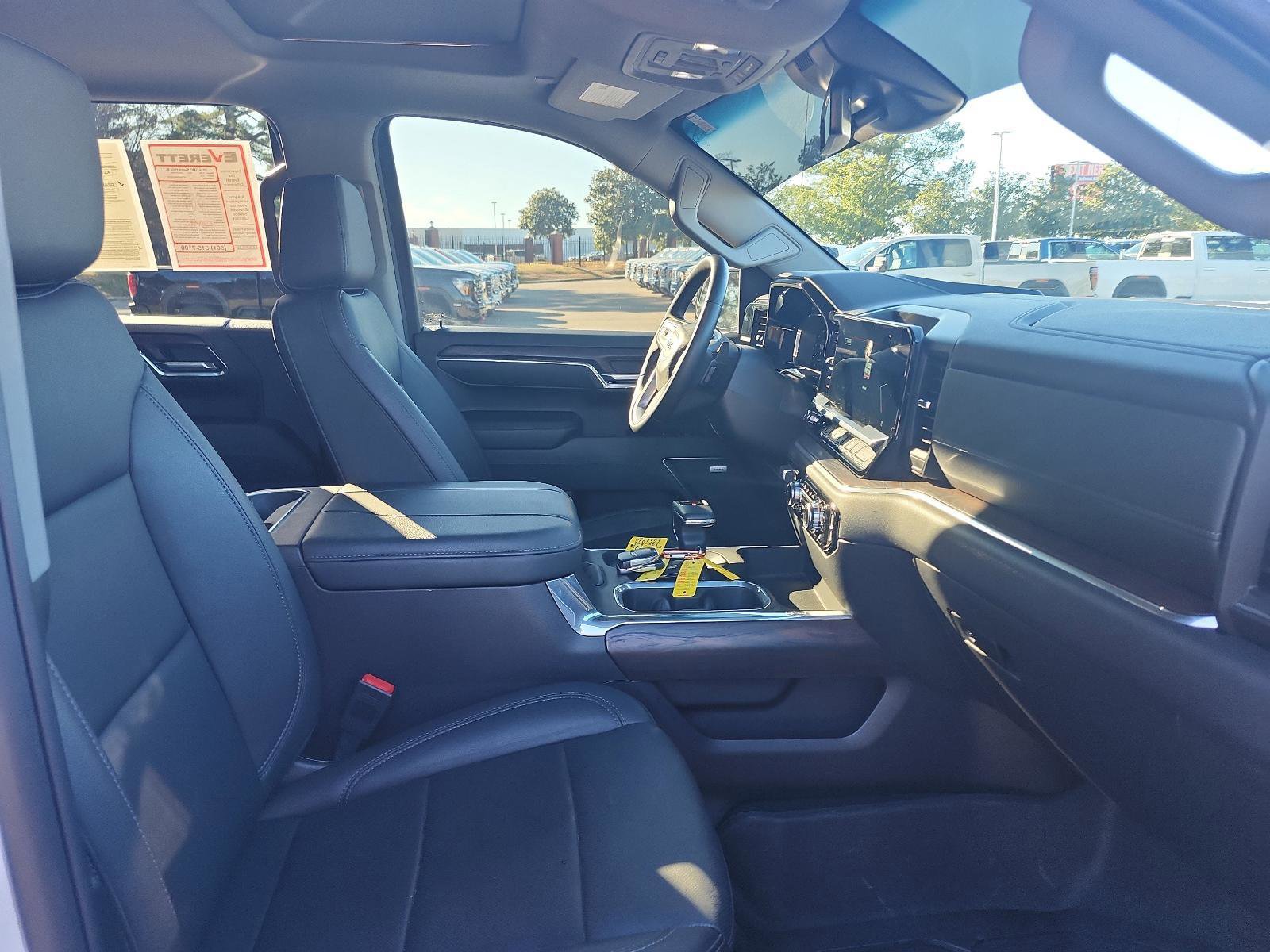 Used 2024 GMC Sierra 1500 SLT w/ SLT Premium Plus Package image 10