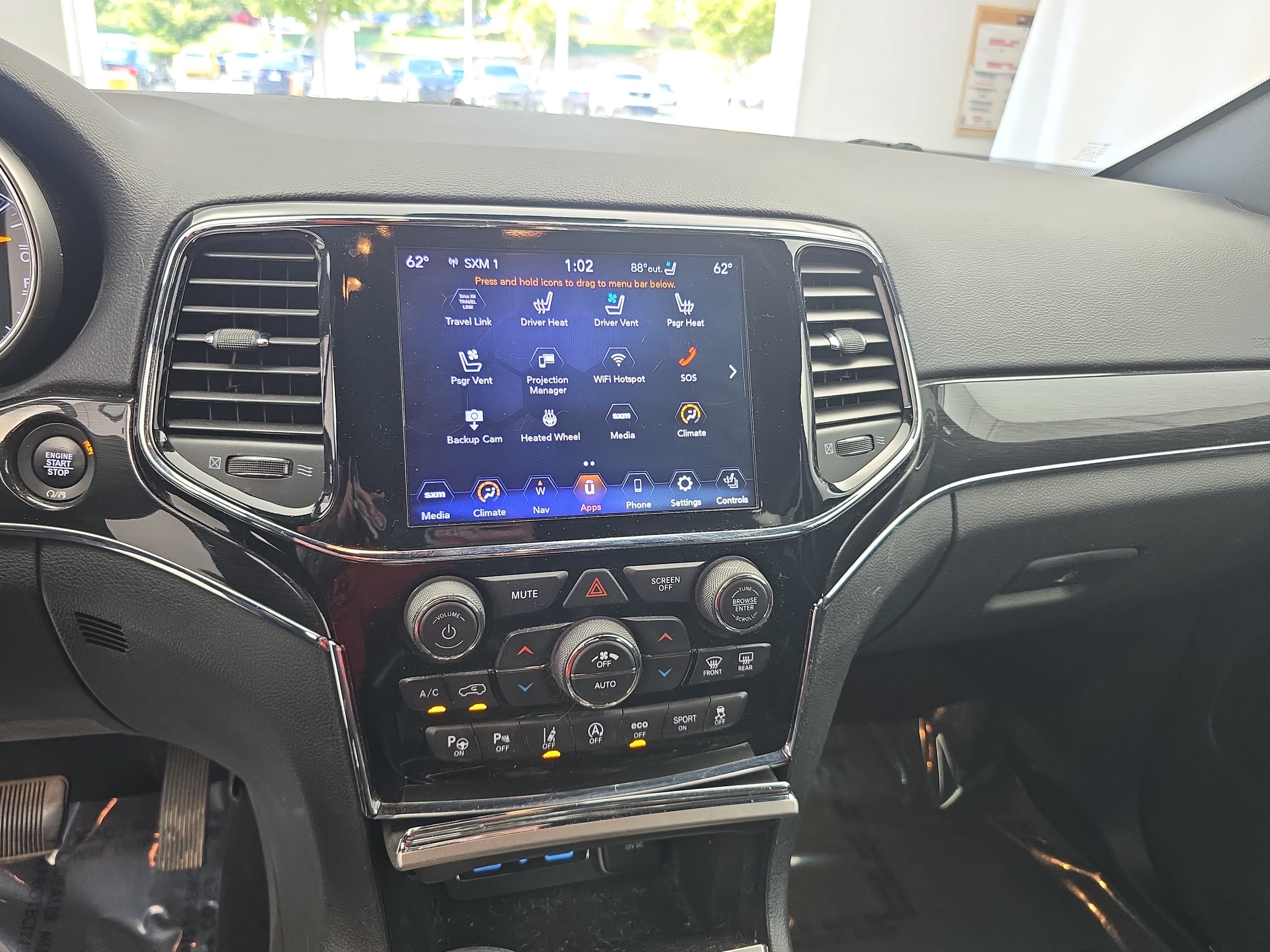Used 2020 Jeep Grand Cherokee Trailhawk w/ Premium Lighting Group AWD/4WD image 20