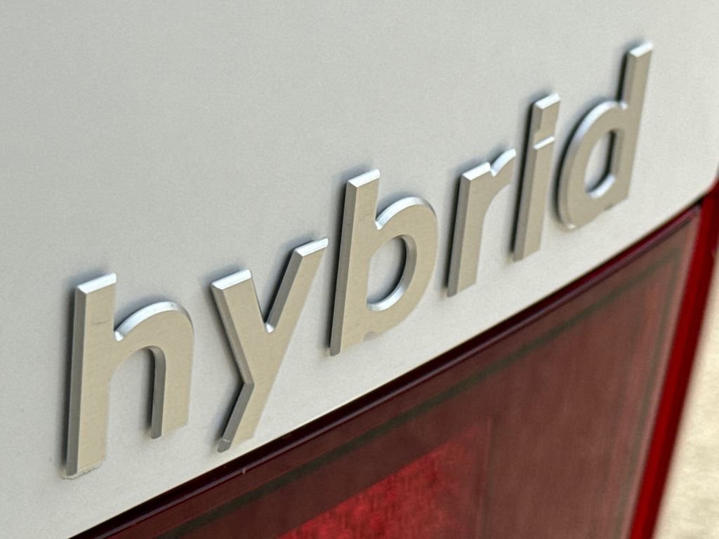 New 2026 Hyundai Santa Fe SE image 10