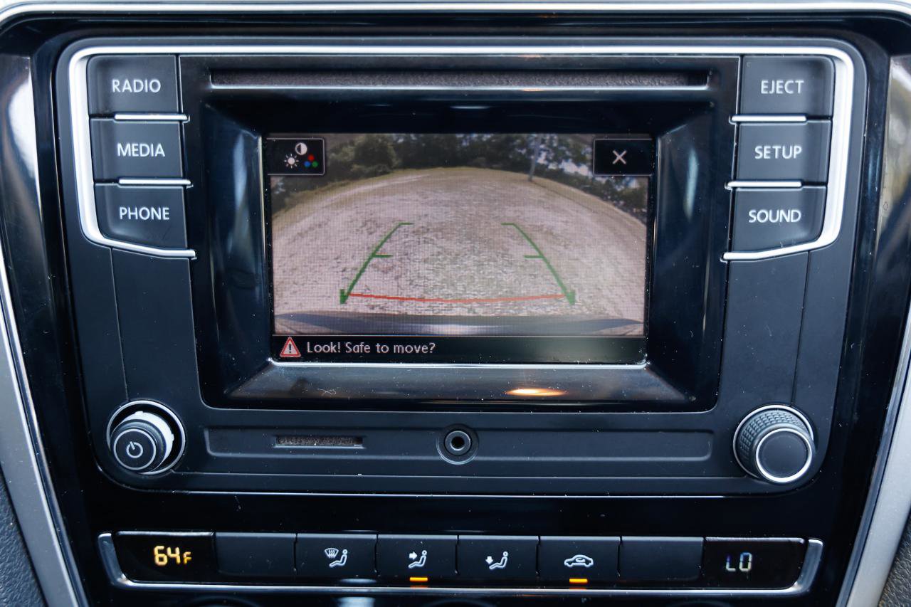 Used 2017 Volkswagen Passat 1.8T S image 30