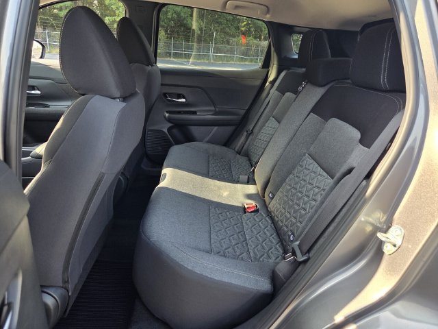 New 2027 Nissan Kicks SV FWD image 10