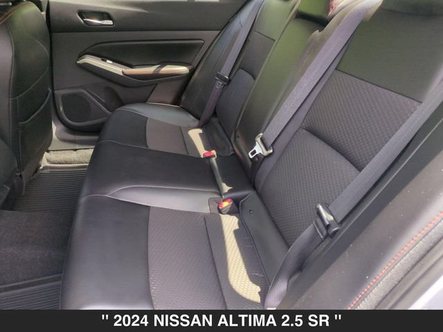 Used 2024 Nissan Altima 2.5 SR AWD/4WD image 27