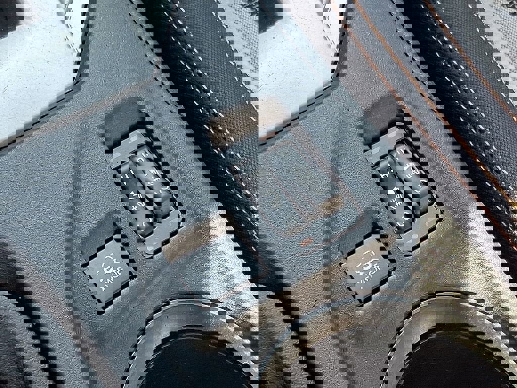 Used 2018 Subaru Crosstrek 2.0i Premium AWD/4WD image 23