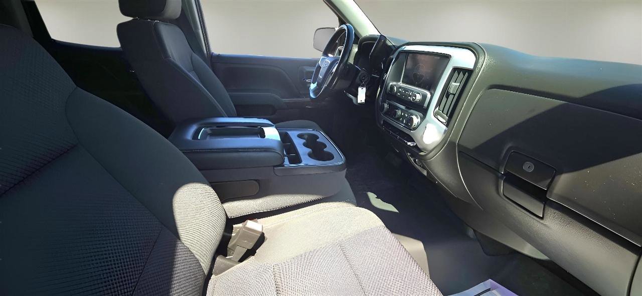 Used 2015 GMC Sierra 1500 SLE w/ SLE Value Package AWD/4WD image 36