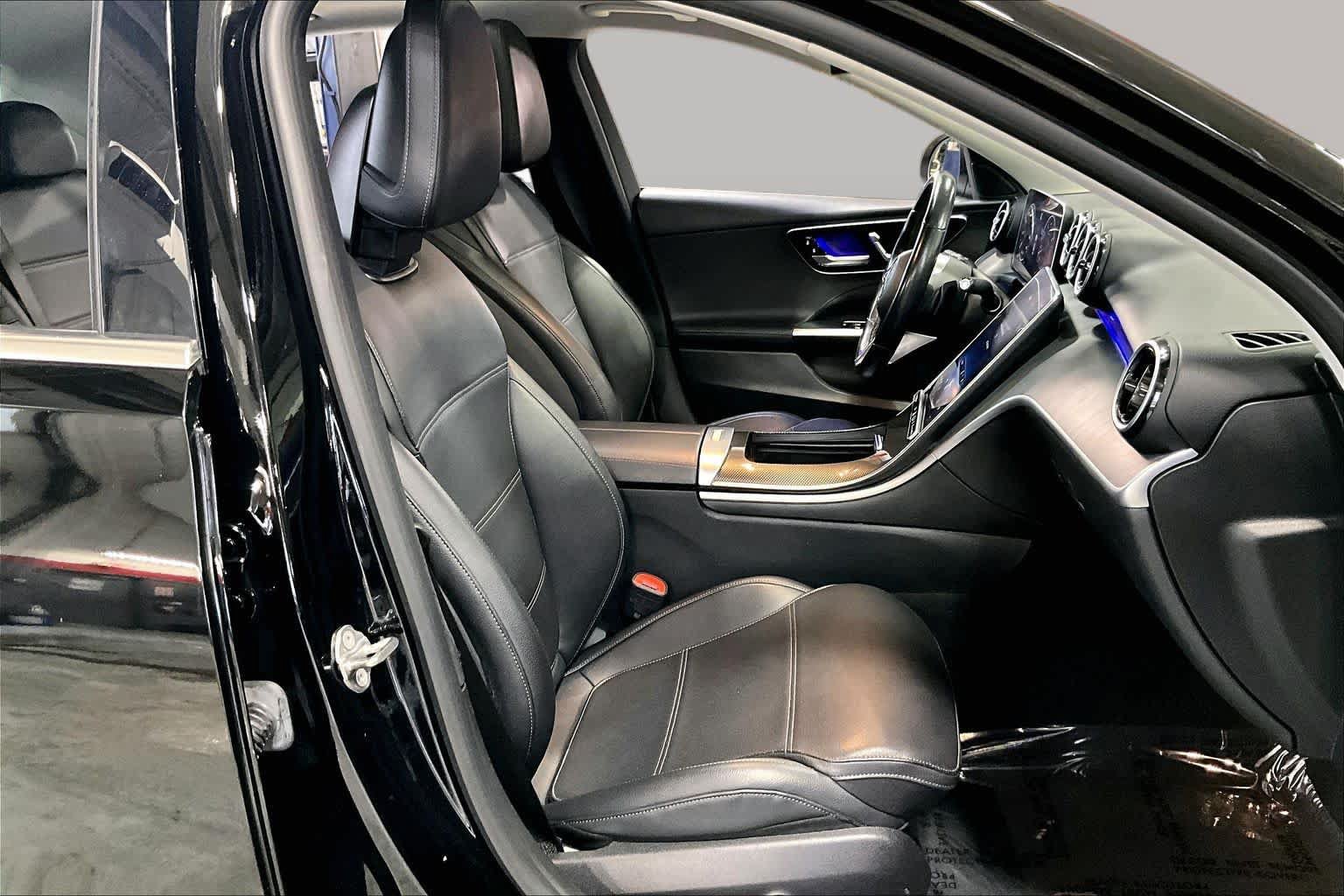 Used 2022 Mercedes-Benz C 300 4MATIC Sedan image 9
