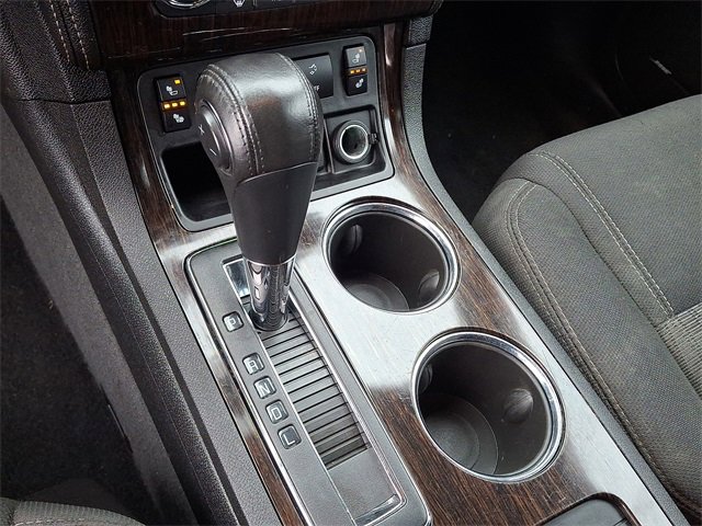 Used 2016 Chevrolet Traverse LT image 12