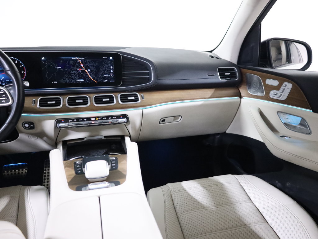 Used 2023 Mercedes-Benz GLS 450 4MATIC w/ AMG Line Exterior image 52
