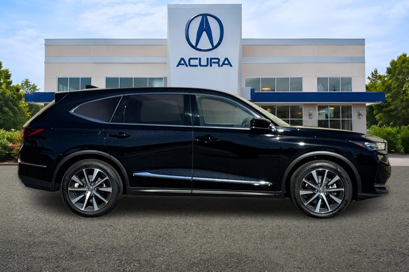 New 2026 Acura MDX w/ Technology Package AWD/4WD image 2