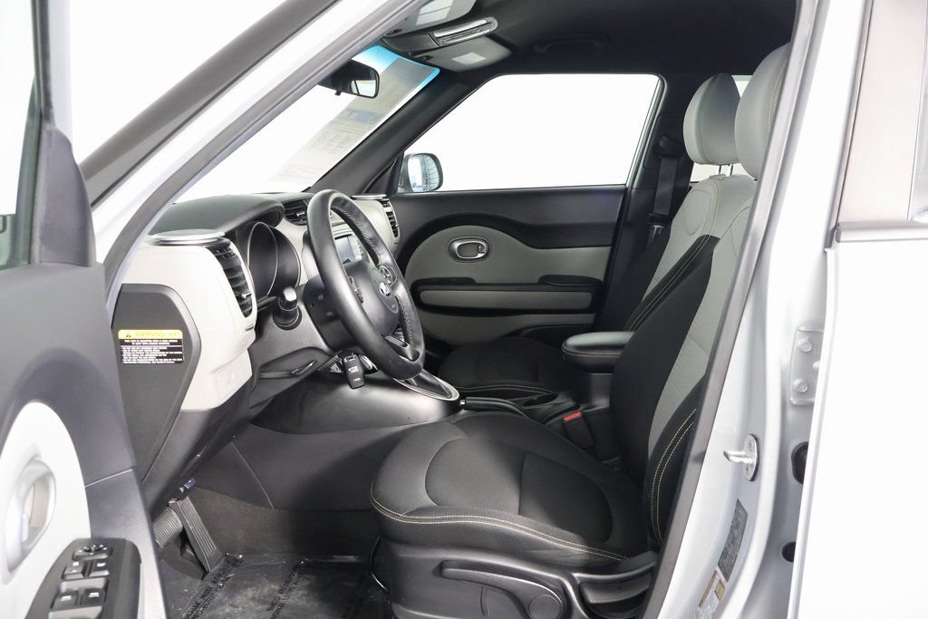 Used 2016 Kia Soul + w/ Eco Package FWD image 10
