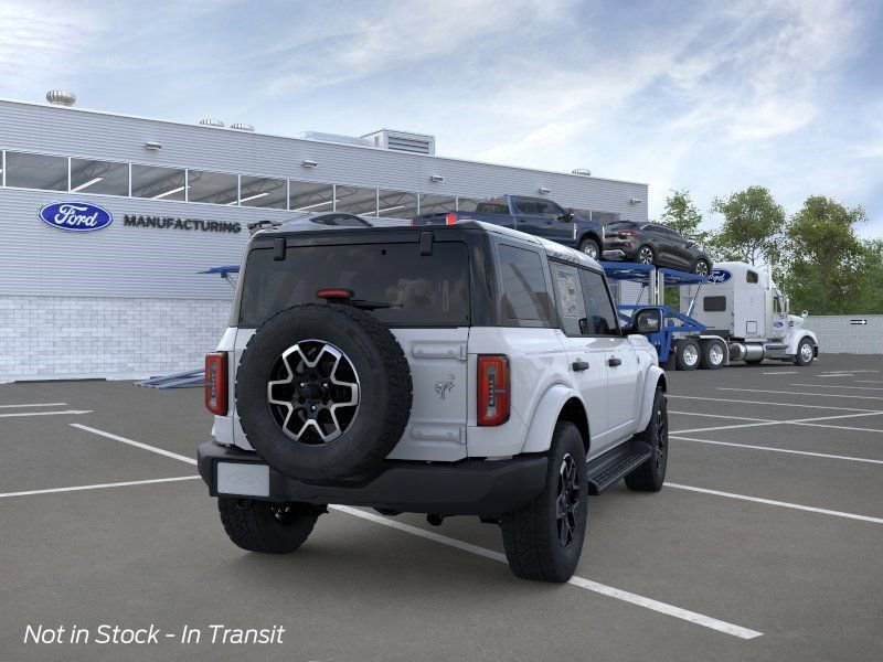 New 2026 Ford Bronco Outer Banks AWD/4WD image 8
