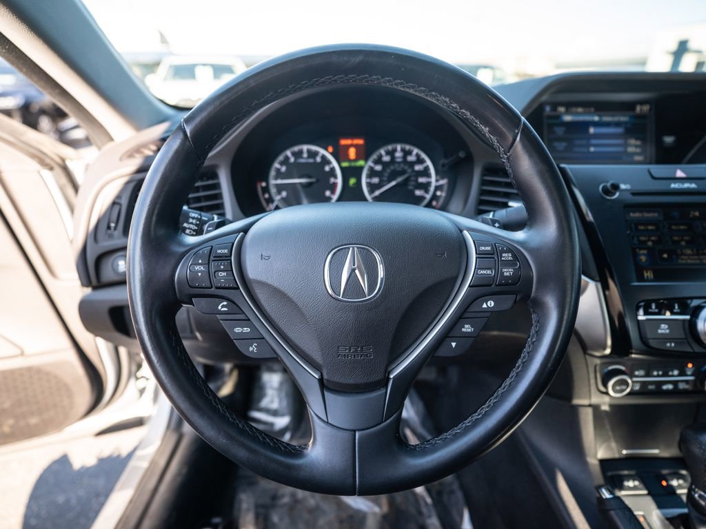 Certified 2018 Acura ILX w/ Premium Package image 21