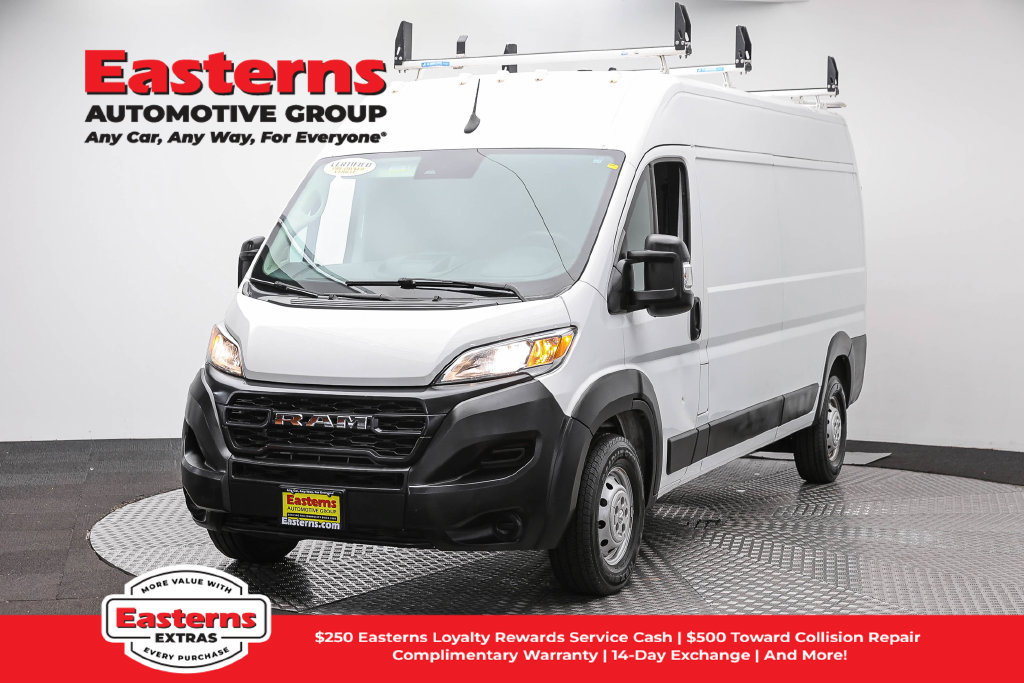 Used 2023 RAM ProMaster 2500 FWD image 1