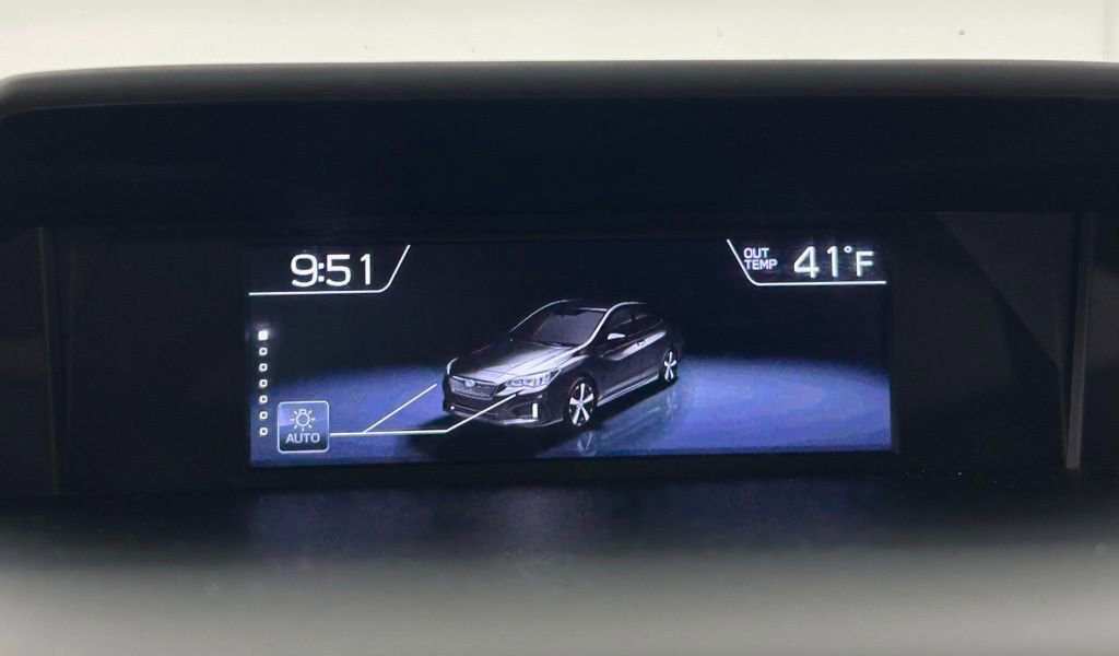 Used 2018 Subaru Impreza 2.0i Sport image 17