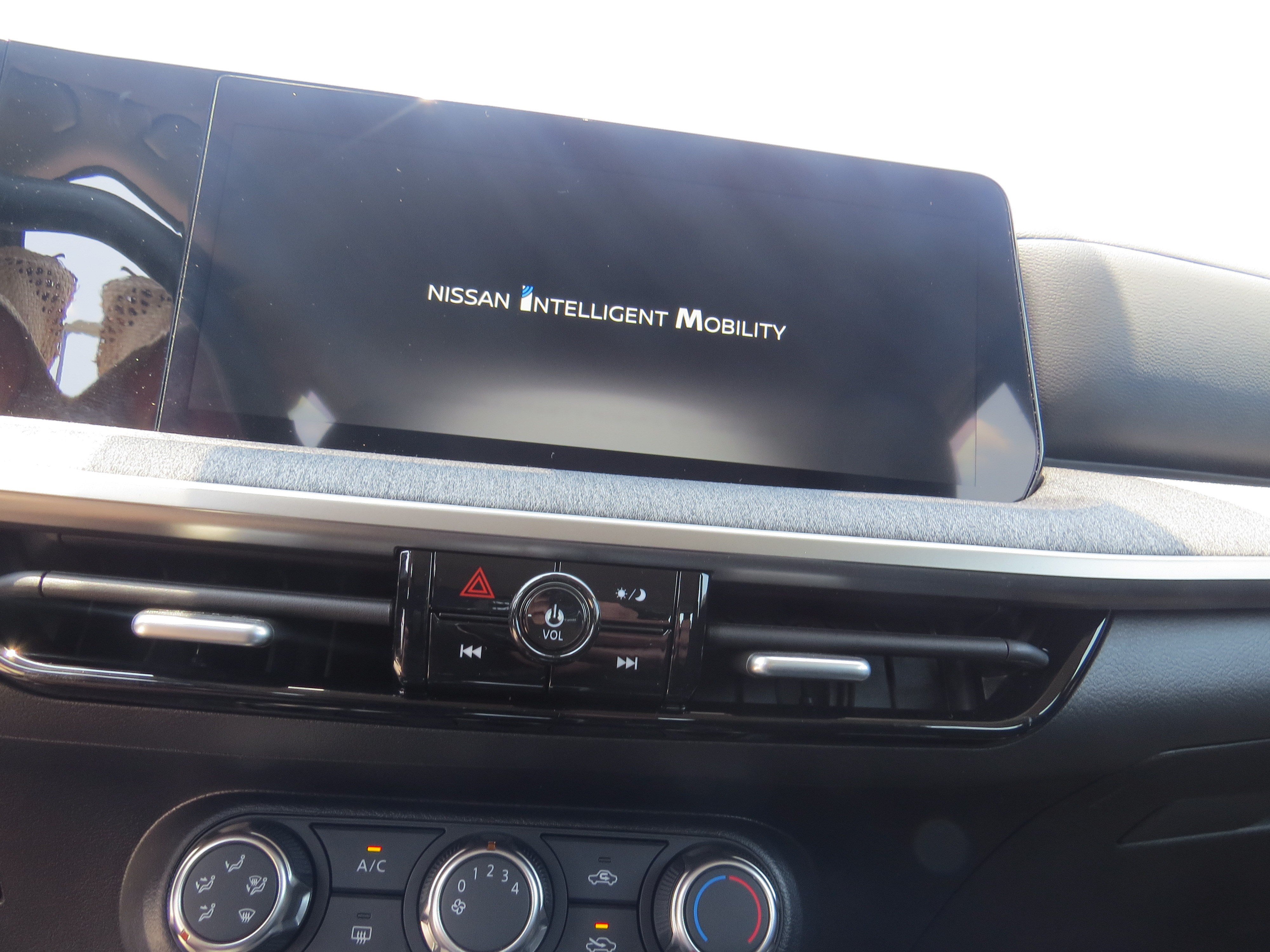 New 2026 Nissan Kicks S AWD/4WD image 16