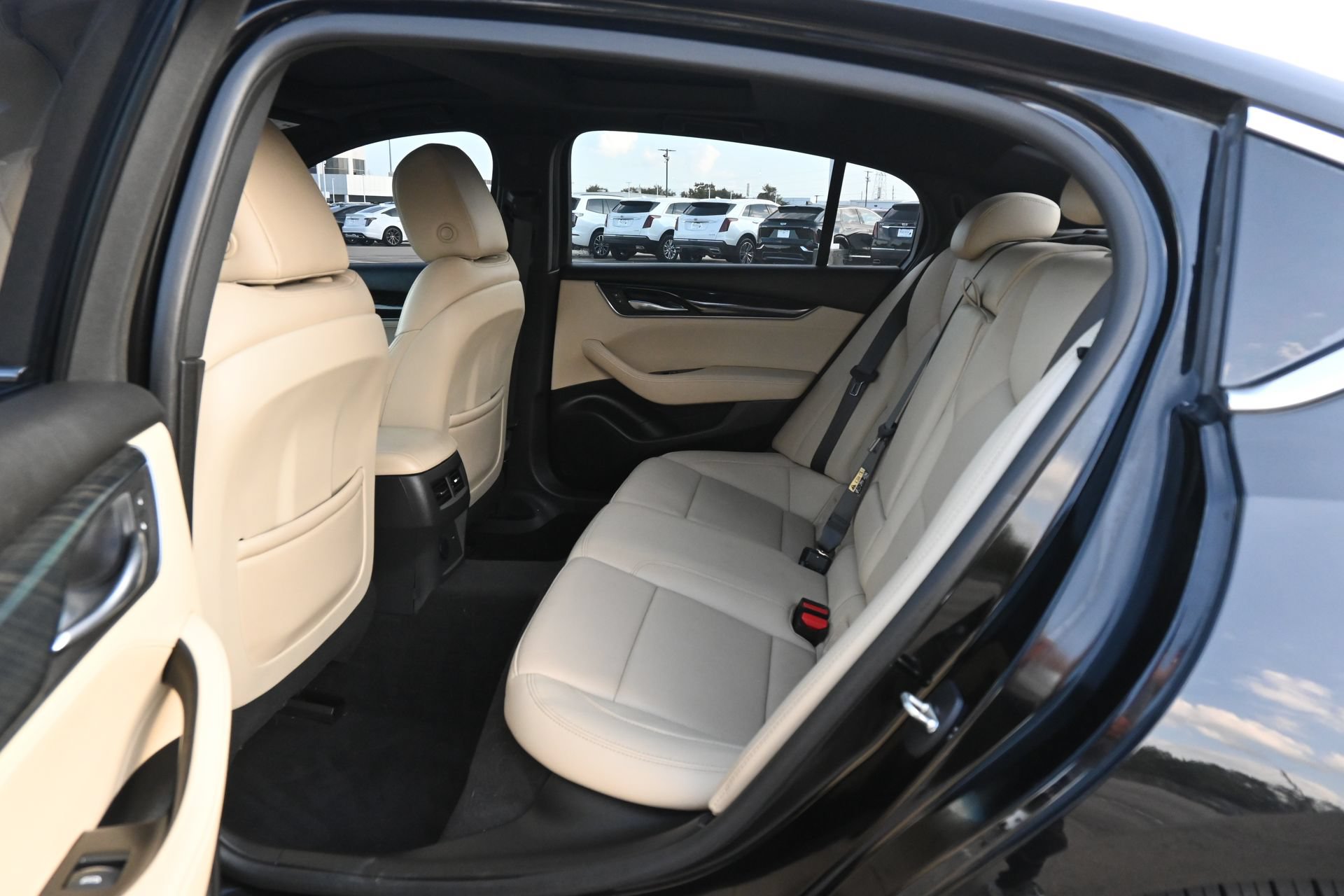 Used 2021 Cadillac CT5 Premium Luxury w/ Technology Package RWD image 21
