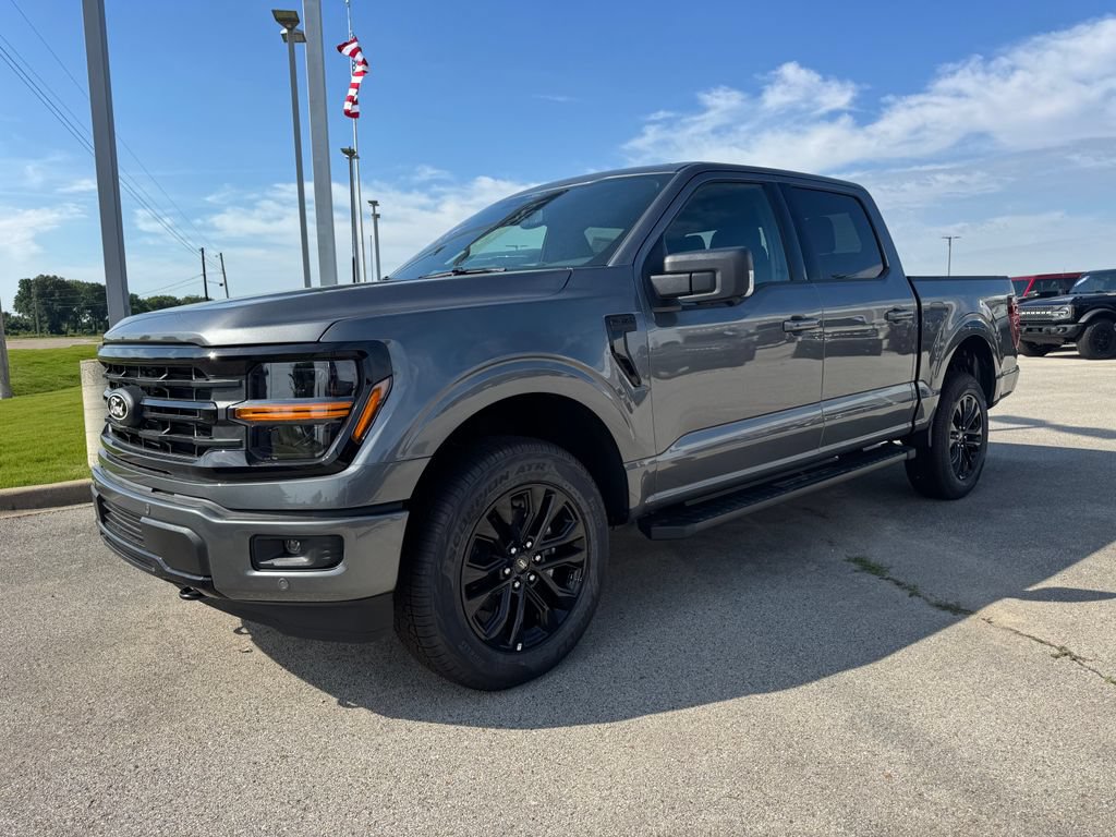 New 2026 Ford F150 XLT w/ Equipment Group 302A MID