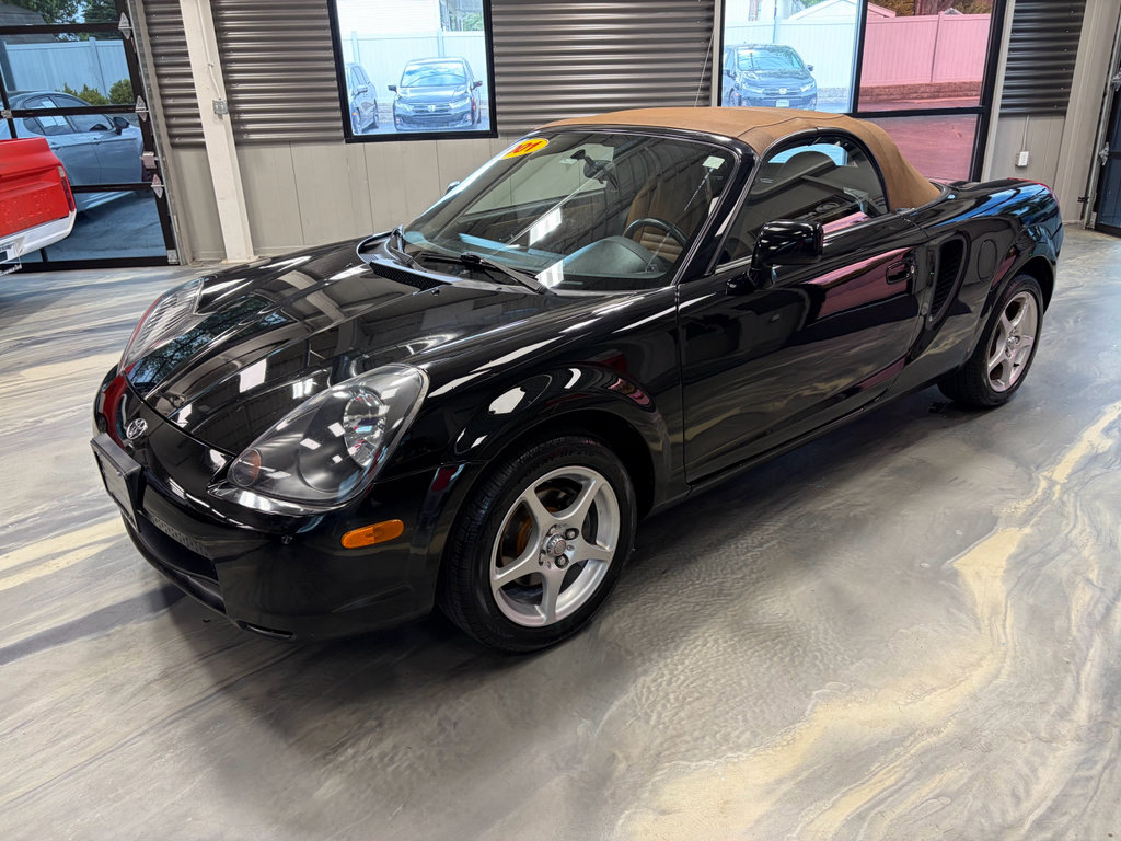 Used 2001 Toyota MR2 RWD image 4