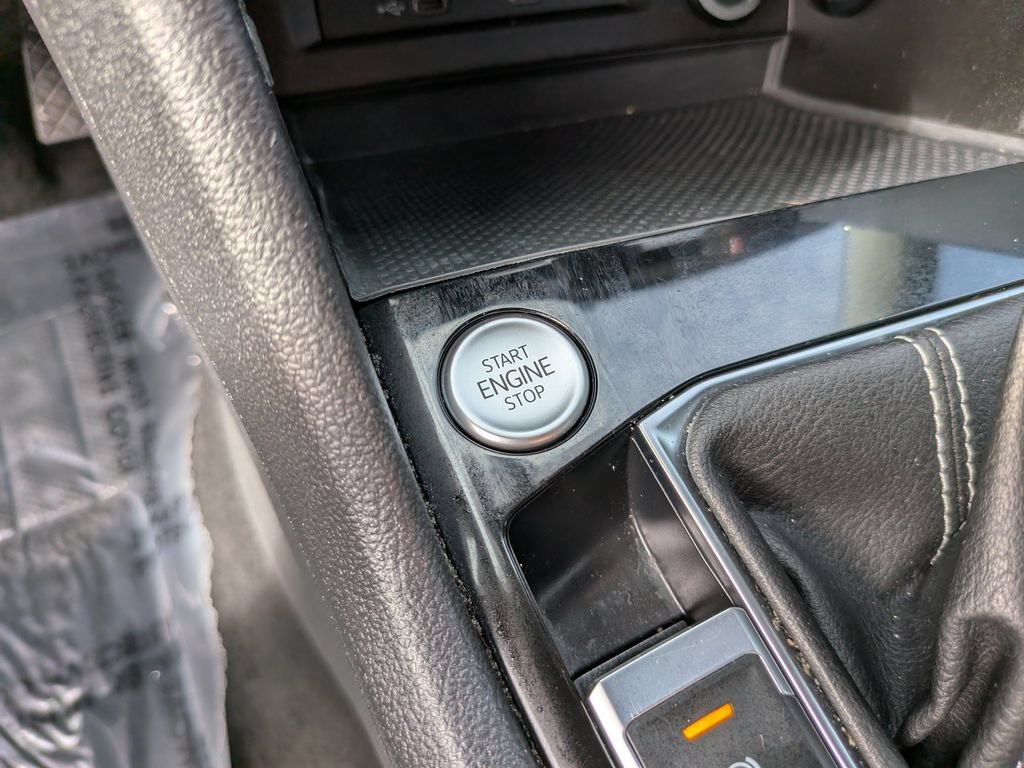 Certified 2023 Volkswagen Taos S FWD image 23