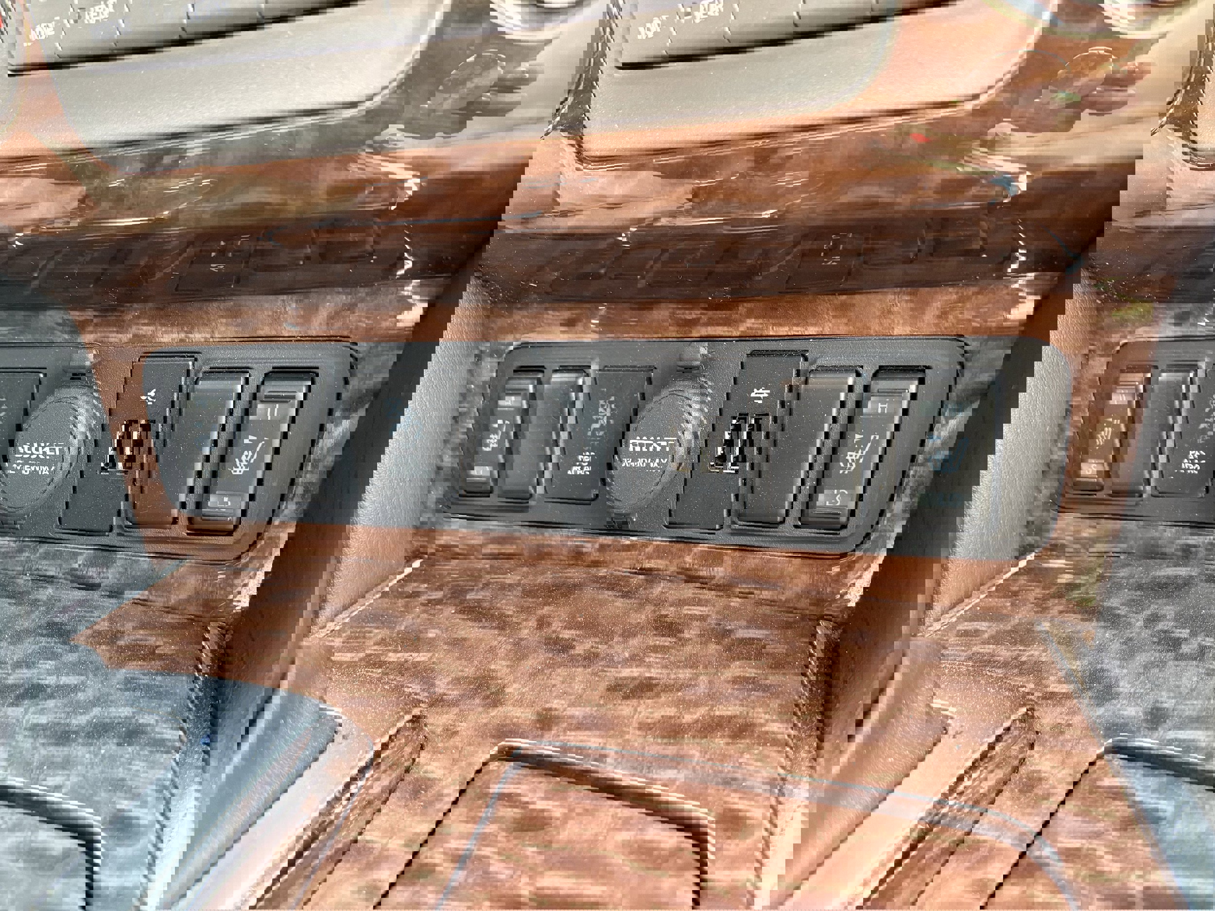 Used 2019 Nissan Armada SL w/ Premium Package image 22