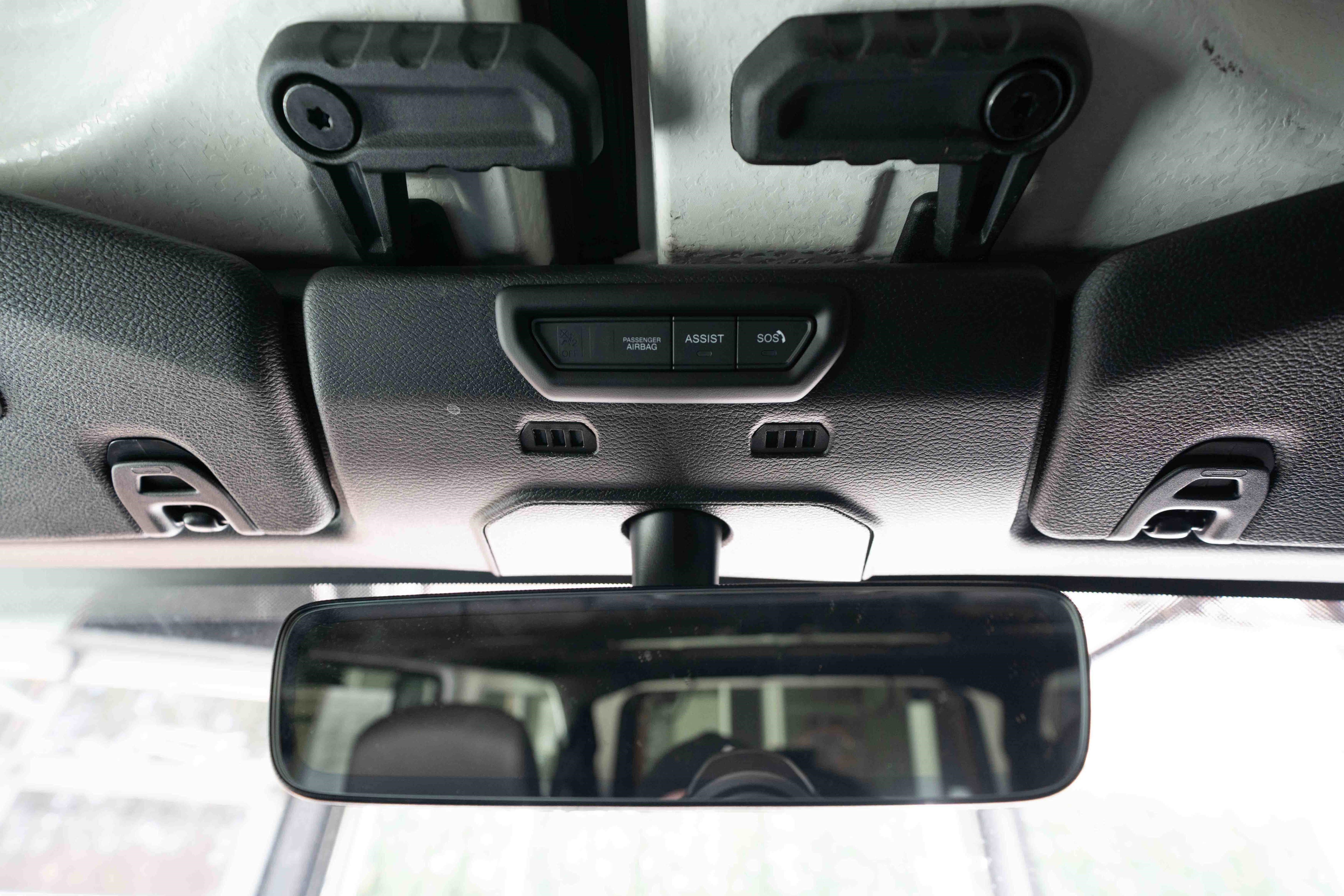 Used 2022 Jeep Wrangler Unlimited Sahara w/ Cold Weather Group image 18