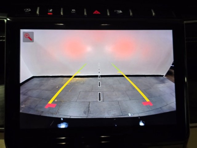 Used 2024 Jeep Grand Cherokee L Limited image 19