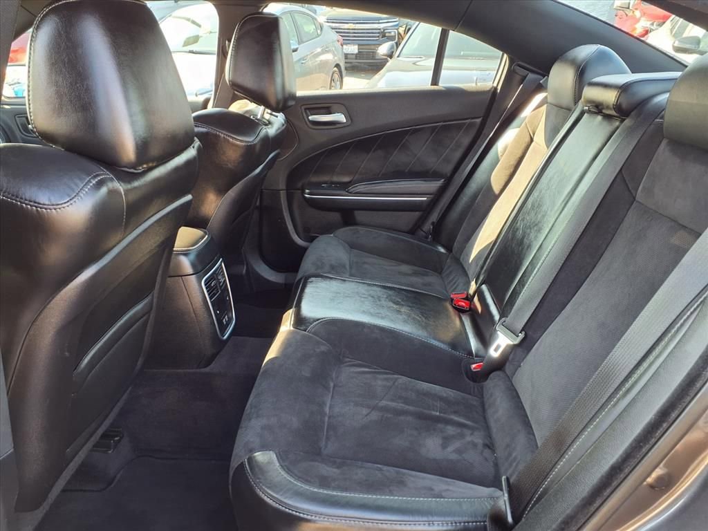 Used 2018 Dodge Charger GT image 15