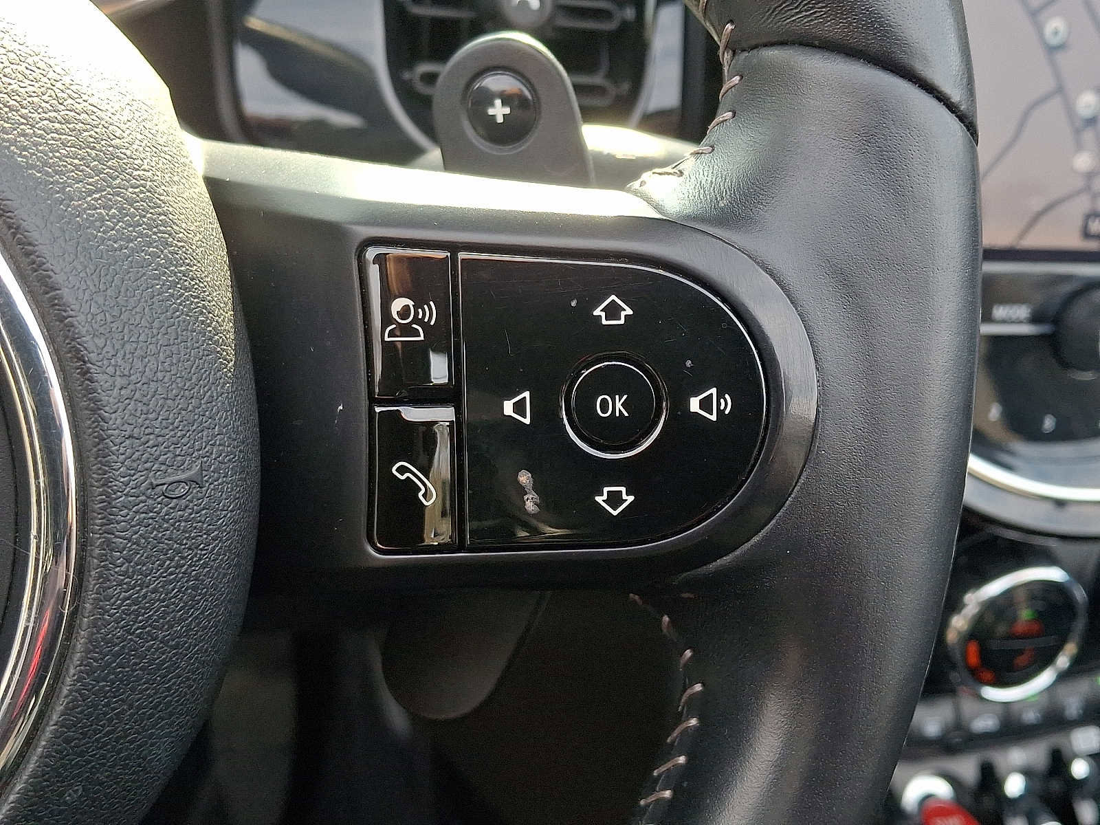 Used 2022 MINI Cooper S image 23